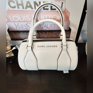 NWT. Marc Jacobs White Barrel Bag.